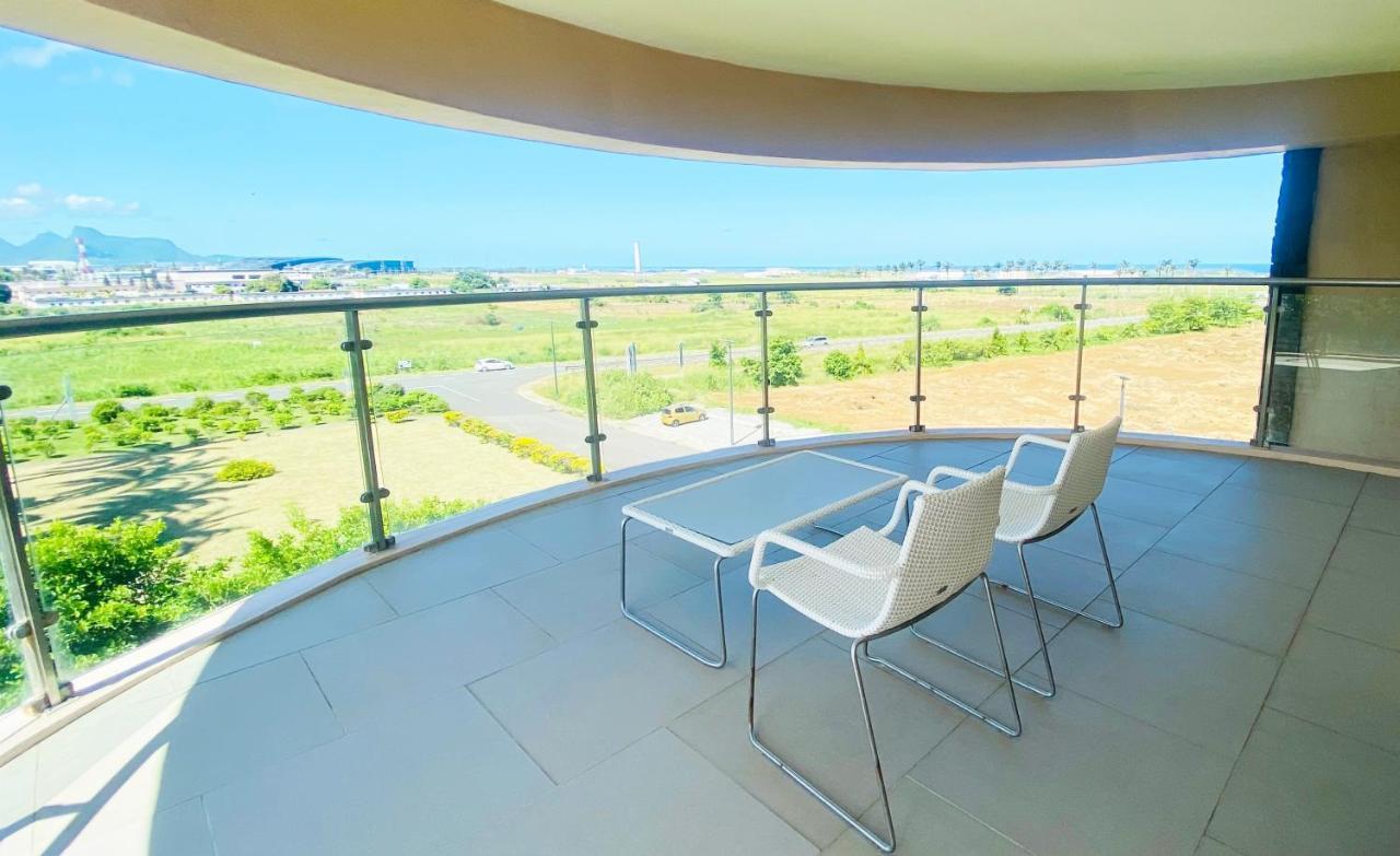 Holiday Inn Mauritius Mon Tresor By Ihg Plaine Magnien Εξωτερικό φωτογραφία